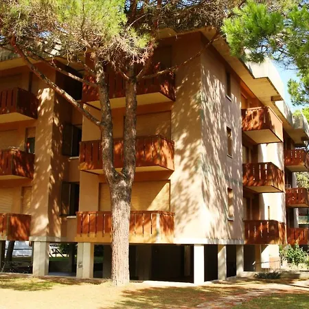 דירה Perfect With Terrace For 4 People - By Beahost